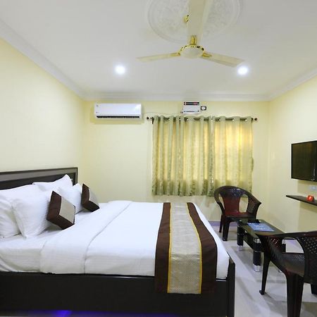 Saibala Transit Hotel 첸나이 외부 사진